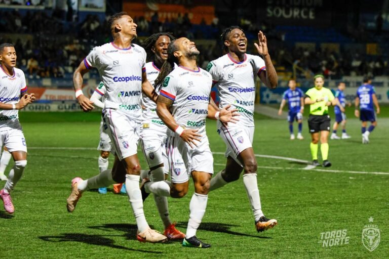 El día que Jonathan McDonald volvió a sonreír: vea los goles y el golazo