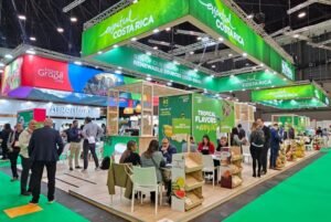 Cerca de 30 empresas agrícolas costarricenses exhiben sus productos en feria que convoca a 145 países en España