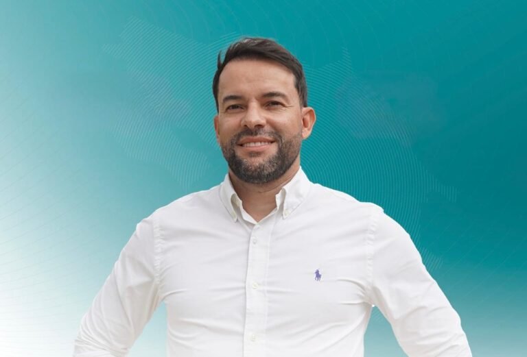 Candidato a diputado de Pueblo Soberano reafirma compromiso junto con Laura Fernández para impulsar ampliación de Ruta 1