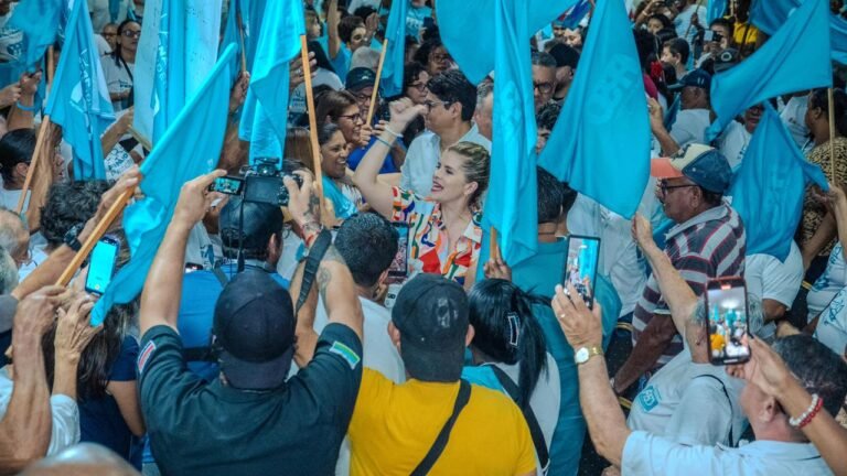 “Jaguares rugen con fuerza en todo el Caribe”: Laura Fernández promete más desarrollo para Limón