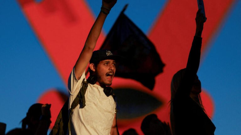 México: protestas de jóvenes contra la violencia derivan en enfrentamientos y dejan más de 120 heridos