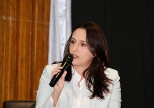 Natalia Díaz propone transformar el MAG y enfocarse en resultados para el sector cafetalero