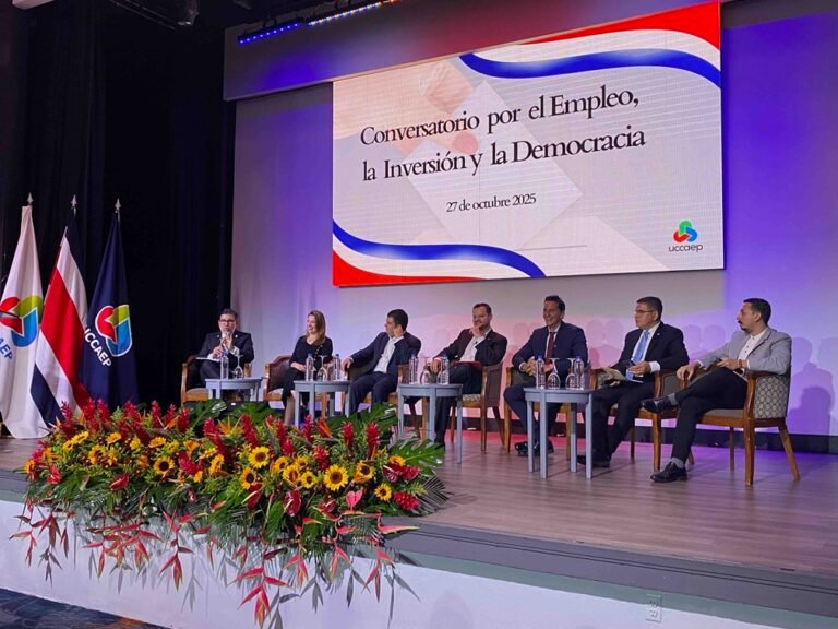 Candidatos presidenciales proponen soluciones para agilizar acceso a medicamentos innovadores y mejorar sistema de salud