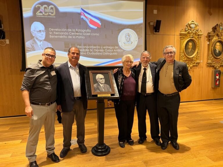 Costa Rica honra al pionero de la enseñanza especial: develan retrato del Benemérito de la Patria, Fernando Centeno Güell