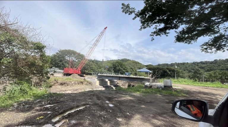 Avanzan a buen ritmo las obras de puentes y drenaje en “La Purruja”, Puerto Caldera