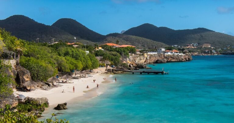 🌴 Curazao, el paraíso caribeño que recibe a la Sele: tres actividades imperdibles según una tica que vive en la isla