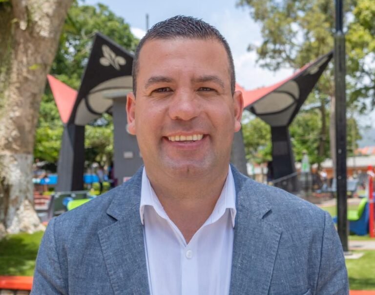 Suspenden a presidente del Concejo Municipal de San Ramón por presunta violencia política