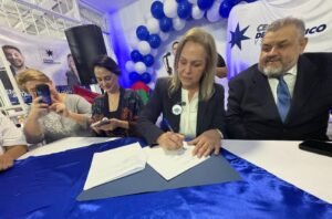 Ana Virginia Calzada al firmar alianza con PUPC: Vamos a ganar las elecciones