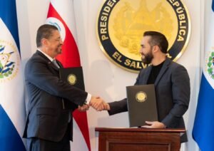 Chaves asegura que oposición habla “estupideces” sobre El Salvador de Bukele sin conocer la realidad 