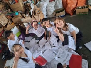 Premio AmbientaDOS supera su récord histórico de reciclaje y reconoce a los centros educativos más destacados