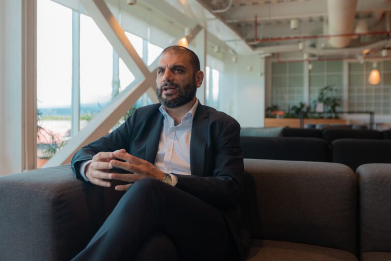 Aumenta la cantidad de asalariados que pagan impuesto aunque su salario no alcance