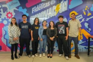 Siete jóvenes harán carrera universitaria gracias a beca de Fidélitas y financiamiento de CONAPE