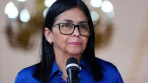 Delcy Rodríguez: “Ya basta de las órdenes de Washington sobre políticos en Venezuela”