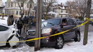 Estados Unidos: Agente del ICE mata a tiros a una mujer en Mineápolis durante un operativo