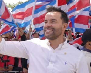 Gerald Bogantes propone “alfombra roja” para emprendedores: Menos burocracia y más productividad