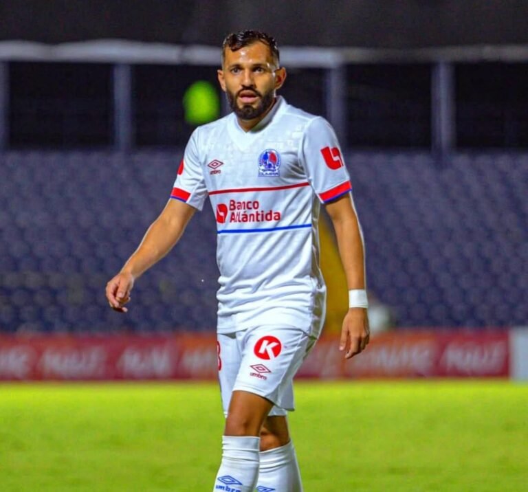 Alajuelense – Jorge Álvarez: entre oferta, contrato y voluntad