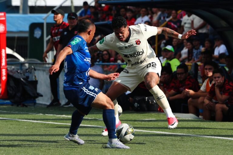 La Liga se mira al espejo tras un arranque que no convence