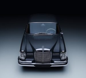 Mercedes-Benz cumple 140 años impulsando el futuro del automóvil con innovación, lujo y tecnología