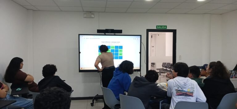 Programa formativo fortalece liderazgo juvenil en comunidades