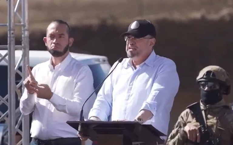 Chaves le pide disculpas a Bukele por la “falta de respeto” del TSE