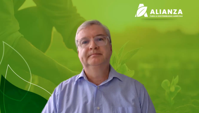 Campaña nacional promueve una cultura de lectura y seguridad en el uso de agroquímicos