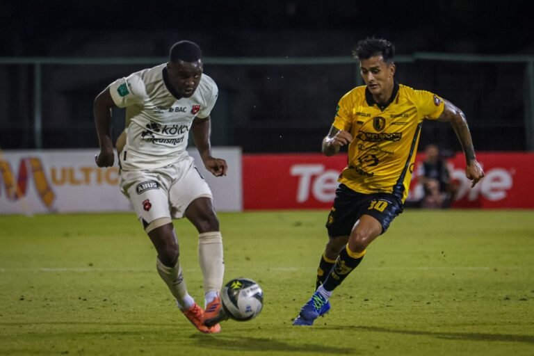 Óscar Ramírez se refirió al discreto desempeño de su Alajuelense ante Liberia