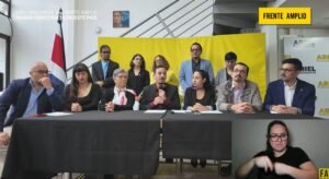 Frente Amplio presenta pacto contra iniciativas de levantamiento de derechos y garantías individuales