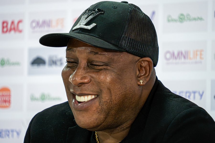 Medford dice que no hay excusas, pero su discurso cuenta otra historia