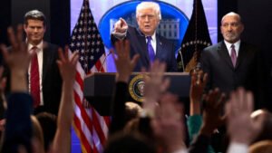 Arancel global del 15% de Trump agravará “incertidumbre económica mundial”: especialista