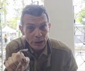 Detienen a tío de diputado electo del Frente Amplio por amenazas contra Chaves