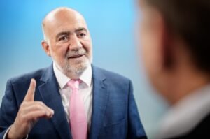 Embajador israelí en Berlín: Irán quiere arrastrar a Europa a la guerra