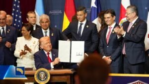 Policías estadounidenses en nuestras calles patrullando: “Yes Sir”