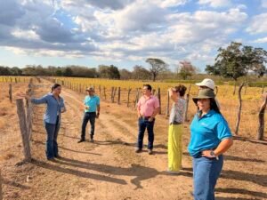 Diálogo entre personas productoras e instituciones impulsa decisiones clave para la adaptación climática en el Corredor Seco de Costa Rica