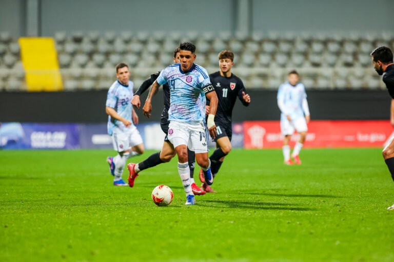 Orlando Galo es el nuevo capitán de la Selección Nacional de Costa Rica. Foto: Daniel Benavides/FCRF