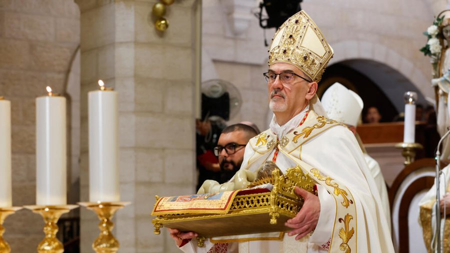 Policía israelí impide a los católicos de Jerusalén celebrar la misa del Domingo de Ramos en el Santo Sepulcro