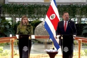 Chaves y Laura Fernández asistirán el sábado a la cumbre “Escudo de las Américas” de Trump