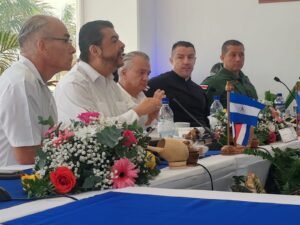 Costa Rica y Nicaragua acuerdan intensificar cooperación para enfrentar minería ilegal