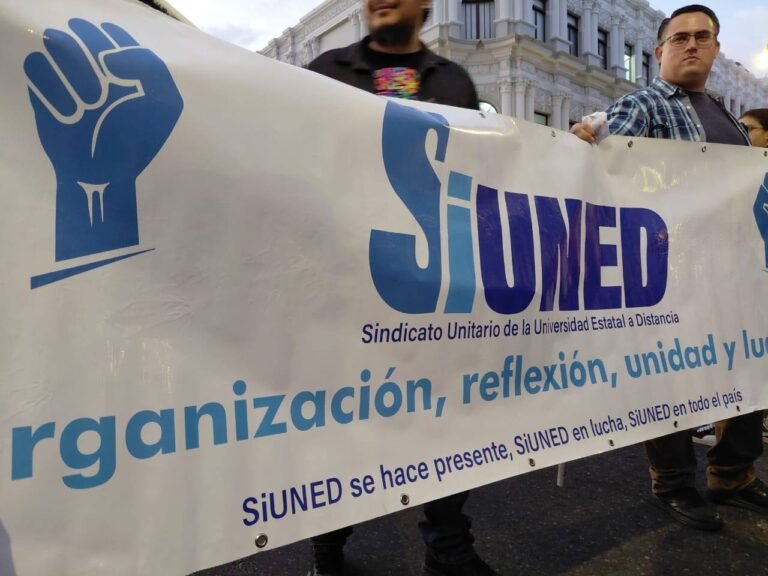 SIUNED denuncia “desmantelamiento” de la educación pública ante recortes presupuestarios