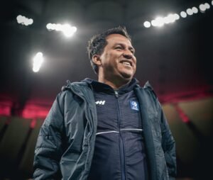 Técnico de Cartaginés lanza un dardo hacia Alajuelense