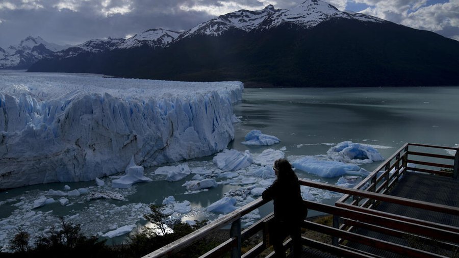 Argentina: aprobada controvertida reforma de ley de glaciares, acusada de permitir contaminación