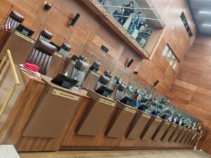 Falta de quórum en el Plenario podría obligar a pagar ₡100.000 por registrar un correo electrónico