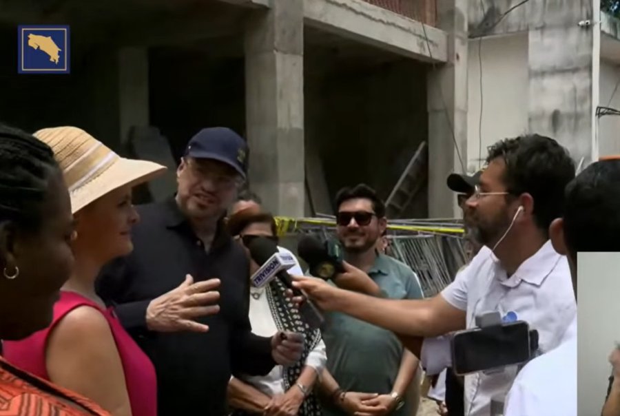 Chaves asegura que la Contraloría colocó cámaras para vigilar construcción de Escuela Limoncito