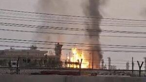 Israel bombardea el mayor complejo de gas de Irán