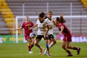Alajuelense y Saprissa hacen llamado al respeto en medio de un clásico cada vez más tenso