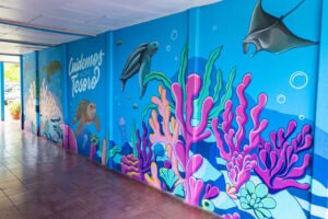 Iniciativa “Pintando Sueños” renueva aula preescolar de la Escuela Moín y fortalece el entorno educativo en Limón