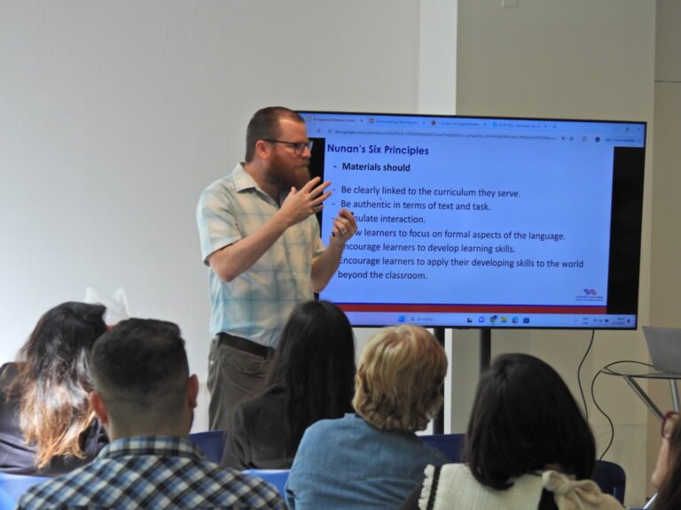 Empleos que requieren inglés en Costa Rica ofrecen salarios hasta 60% más altos