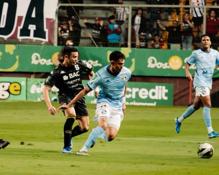 Sporting vs. Saprissa: Un primer título o se acaba el ‘nadaplete’