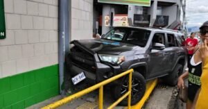Alajuelense: Tras cuernos palos con el licor, otro incidente
