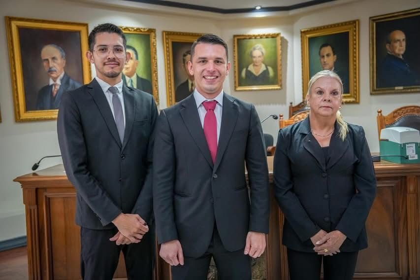 Alcalde de San José sella alianza con el PLN en el Concejo Municipal