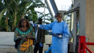 Ébola en el Congo: 131 muertos obligan a la OMS a una reunión de emergencia